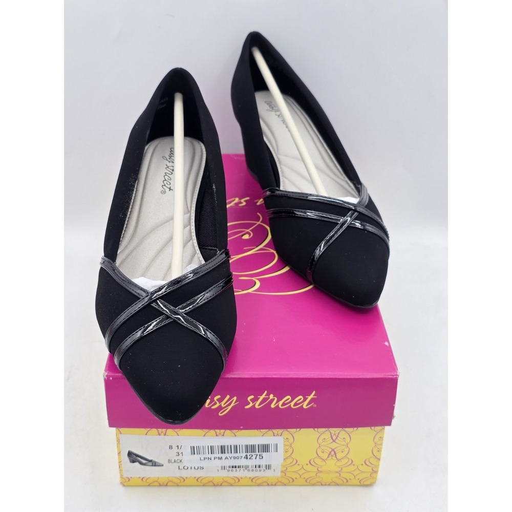 NEW Easy‎ Street Lotus - Black - Women's Pump Size 8.5